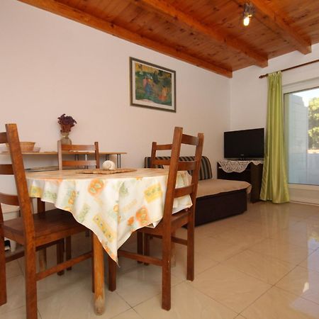 Seaside Secluded Apartments Cove Karkavac - Scedro, Hvar - 8801 Jelsa  Ruang foto