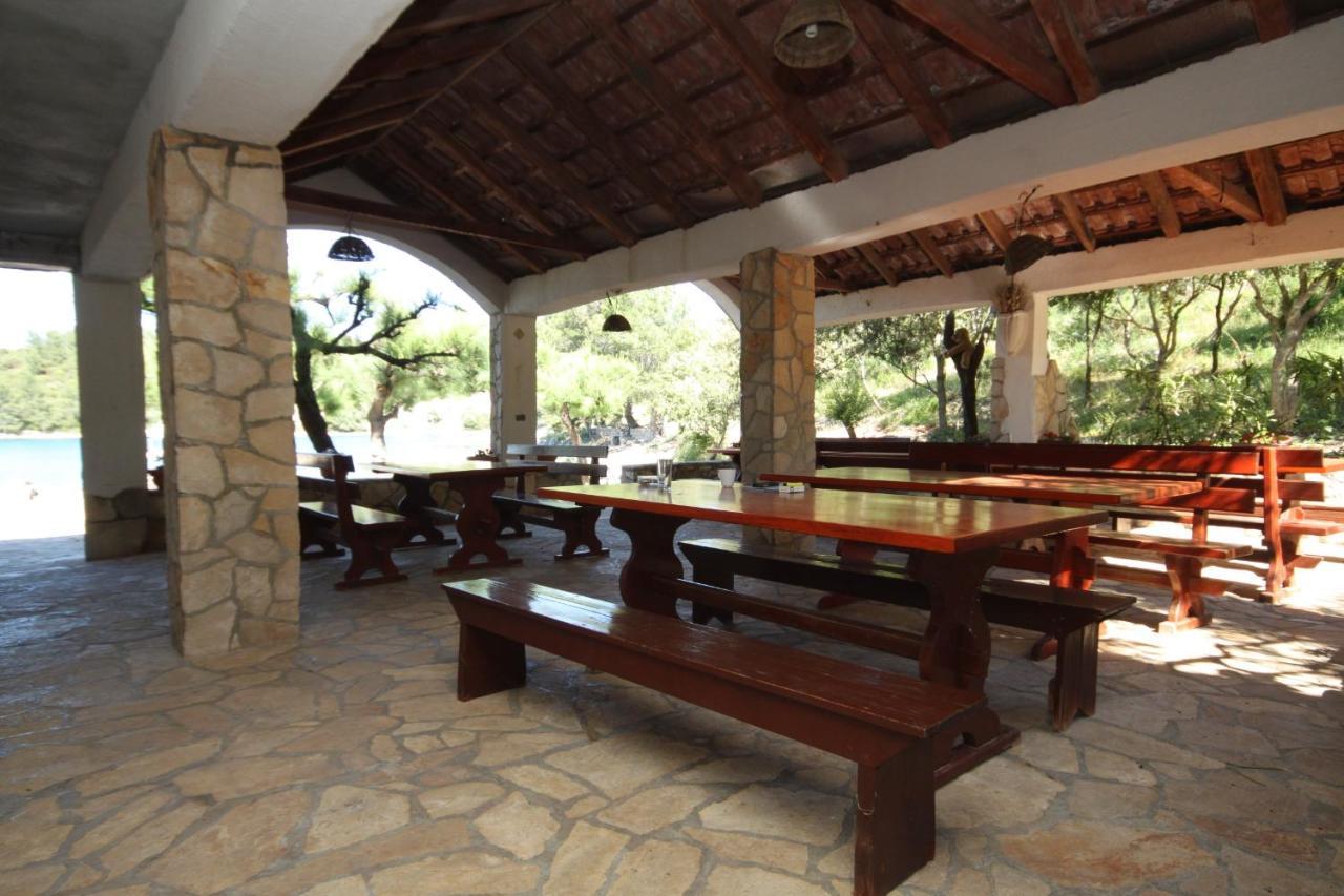 Seaside Secluded Apartments Cove Karkavac - Scedro, Hvar - 8801 Jelsa  Bagian luar foto